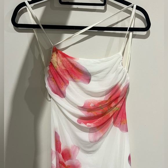 Glassons Mesh Maxi Dress - Picture 3 of 5